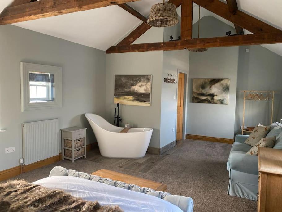 The Annex: 2 Bedroom Cottage, Countryside, Peaceful Getaway With Garden Easingwold Exterior foto